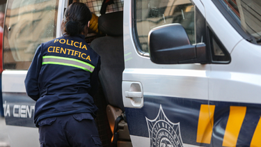 un hombre fue asesinado de varios disparos en santa catalina; en el lugar encontraron 11 vainas