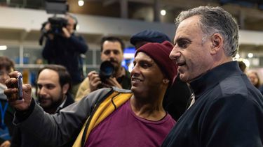 El 50% de los uruguayos simpatiza con el presidente Yamandú Orsi, según encuesta de Opción Consultores