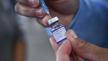 Padres de niña no vacunada pueden perder la patria potestad de la menor: dicen ser antivacunas
