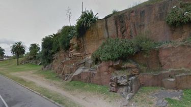 una adolescente denuncio haber sido violada por otros dos menores en parque rodo
