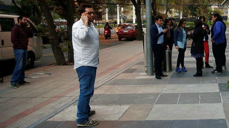 Chile: Sismo obliga a evacuar zona costera