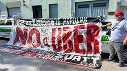 Polémica entre taxistas de Canelones y ediles del oficialismo por la regularización de Uber