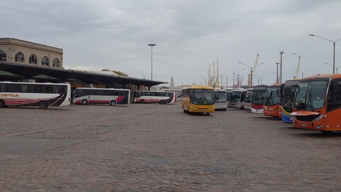 Habrá ajustes graduales en el precio del boleto suburbano e interdepartamental