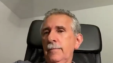 &nbsp;Alberto Waizman, uno de los uruguayos que fue evacuado por el Hércules de Israel a Madrid.