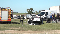 Matrimonio y dos hijos hospitalizados tras espectacular vuelco en Florida