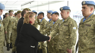 Llegó a Uruguay el segundo de los cuatro vuelos de relevo de la misión de paz en el Congo