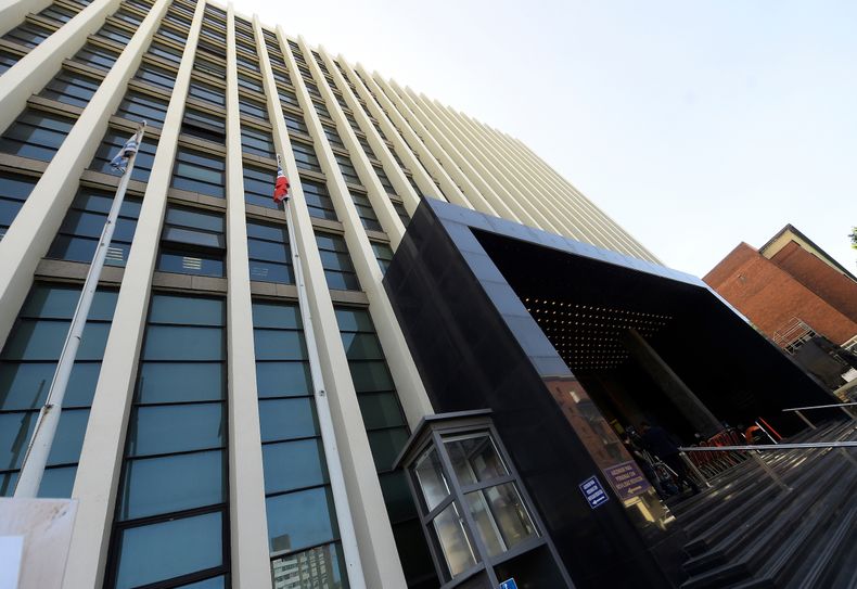 Propuesta de que ciudadanos inviertan en empresas públicas "le encanta" a Orsi y es una idea de José Mujica