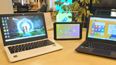 Ceibal comenzó a entregar computadoras y tablets.