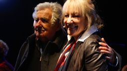 Cosse sobre Mujica: Lo llamé y le dije que lo quería