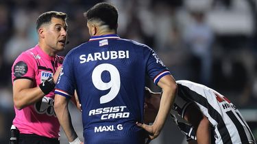 Nacional dejó pasar la chance: igualó sin goles con Wanderers, que hizo un partidazo Nacional dejó pasar la chance: igualó sin goles con Wanderers, que hizo un partidazo