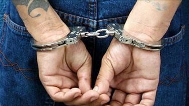 Abusó a dos menores de 12 y 13 años y fue condenado a prisión