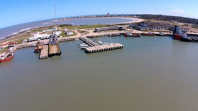 Gobierno de Orsi ya tiene en ejecución un shock de obras para rutas de Rocha y puerto de La Paloma