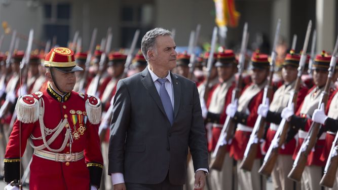 Yamandú Orsi llegó el viernes a Bolivia, para asistir a la asunción presidencial de Rodrigo Paz Pereira