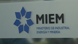 MIEM abre llamado con sueldo de $61.000 y que permite viajar.