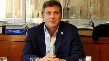 Denuncian que Alejandro Domínguez recibió US$ 5 millones de fondos recuperados del FIFA Gate Denuncian que Alejandro Domínguez recibió US$ 5 millones de fondos recuperados del FIFA Gate