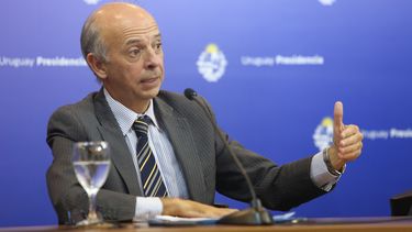 Javier García dijo que el Frente Amplio es la escribanía del PIT-CNT.