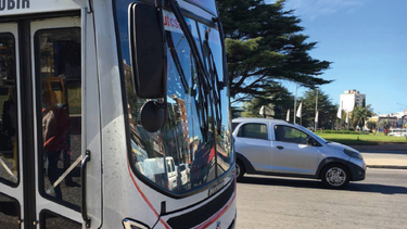 Anuncian desvíos por calle Gonzalo Ramírez .