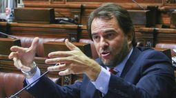 Frente Amplio amplió denuncia contra exministro Germán Cardoso