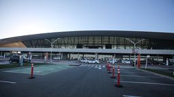 Vacunados y con test negativo no tendrán que hacer cuarentena