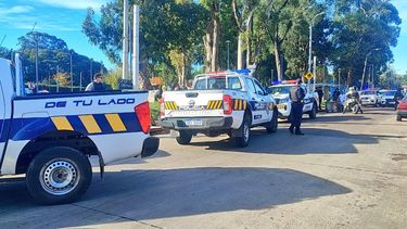 Un delincuente se desacató cuando era detenido e hirió a un funcionario policial