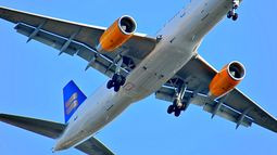 Venezuela denuncia secuestro de avión de la selección y agresión a jugadores.