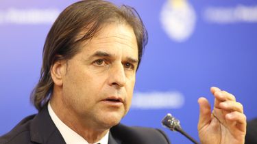 Lacalle Pou hablará esta tarde ante el Parlamento