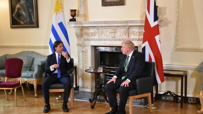 Lacalle Pou está reunido con el primer ministro Boris Johnson