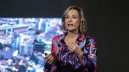 Laura Raffo: Se invirtió el misma dinero en TV Ciudad que en el mantenimiento de las calles