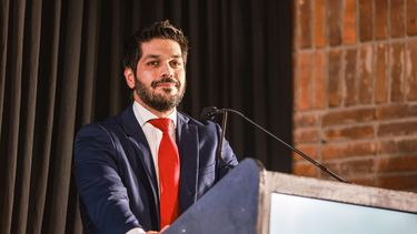 Vandalizaron sede del Partido Colorado y monumento a Rivera: La historia no se reescribe con aerosol