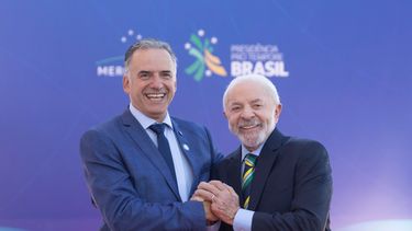Yamandú Orsi y Lula Da Silva mantuvieron una reunión bilateral para repasar temas de la agenda de ambos países