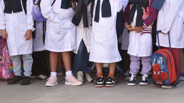 Docentes reclaman irregularidades.