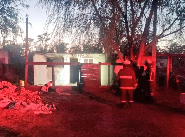 Incendio fatal en Maldonado: murió un hombre de 42 años