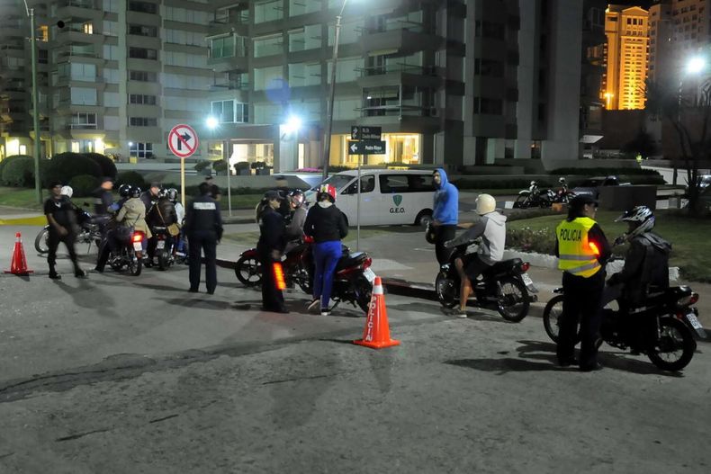 Maldonado: un hombre se resistió a que le requisaran la moto, golpeó a un policía y fue condenado
