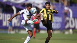 Peñarol y Fénix en el Parque Capurro.