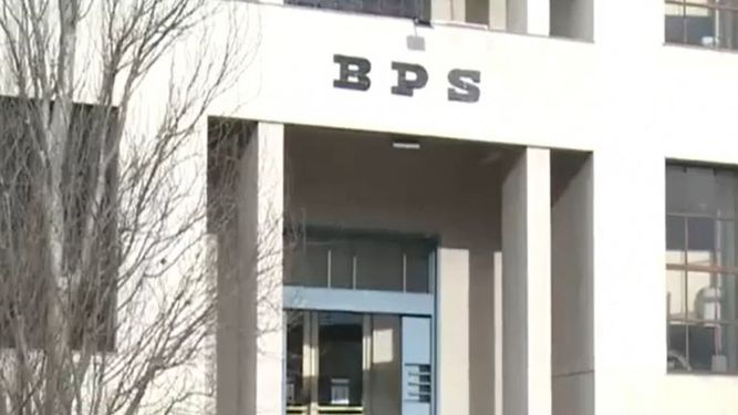 Funcionarios agremiados del BPS harán un paro de 24 horas este viernes