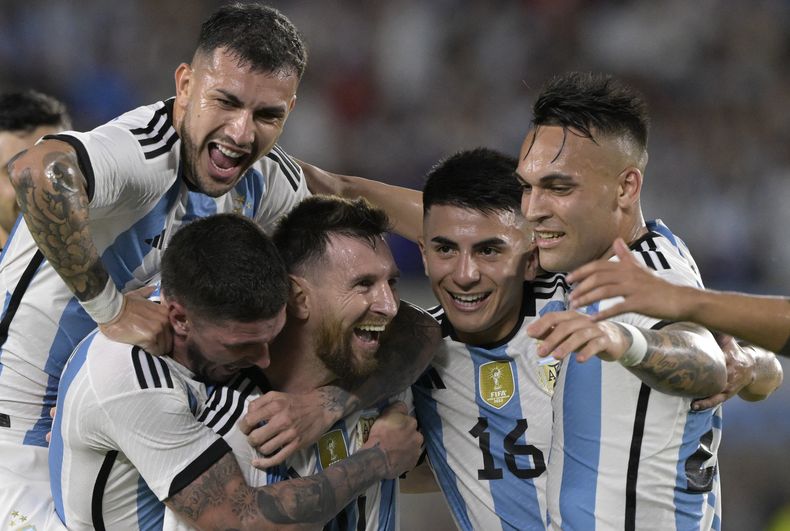 Argentina ganó en su casa