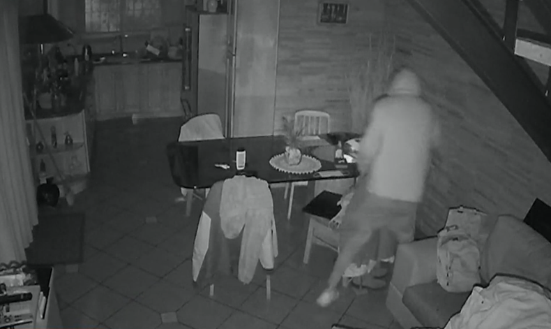 Una familia fue robada mientras dormía en su vivienda de Jacinto Vera.