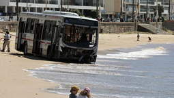 Fiscalía pidió ampliación de la pericia al chofer de Cutcsa que protagonizó el siniestro en Pocitos