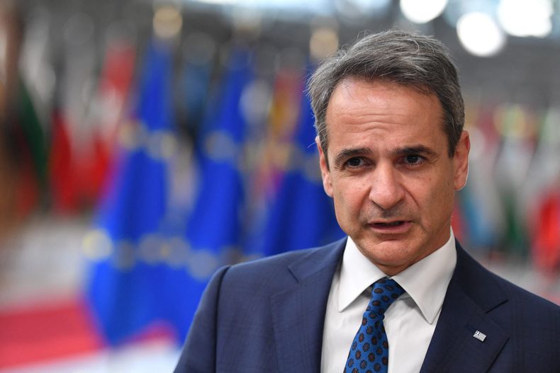 Se cierra un ciclo de 12 años que trajo dolor a los ciudadanos, estancó la economía y dividió a la sociedad afirmó el jefe de gobierno de Grecia, Kyriakos Mitsotakis.&nbsp;