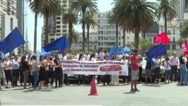 Trabajadores de la Agencia Nacional de Vivienda en conflicto.&nbsp;