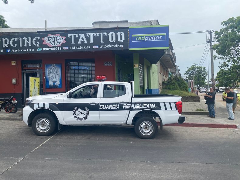 Delincuentes asaltaron un local en el Cerrito de la Victoria
