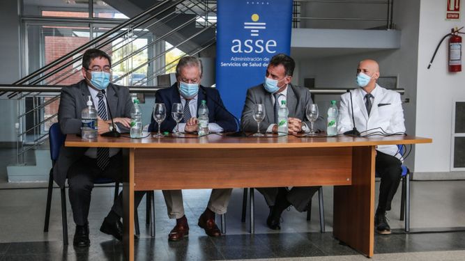 Cipriani dijo que sistema de salud está tensionado pero no saturado