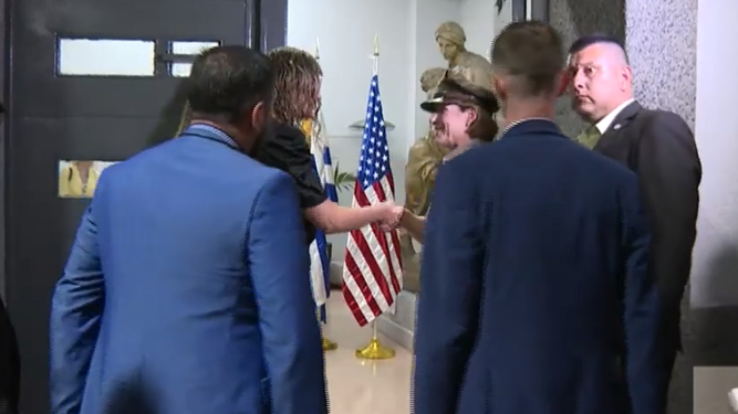 Carolina Cosse recibió a jefe militar en medio de críticas