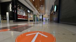 Desde este jueves los shoppings abrirán hasta las 20 horas