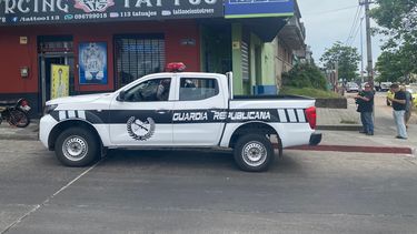 Delincuentes asaltaron un local en el Cerrito de la Victoria