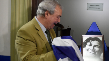 Senador Heber en acto en homenaje a su madre en 2023.