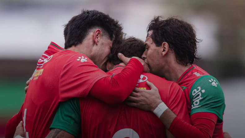Goleada de Boston River.