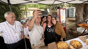 Lacalle Pou participó en Colonia de dos fiestas populares