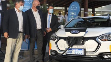 UTE habilitó estación de carga de vehículos eléctricos en Punta del Este