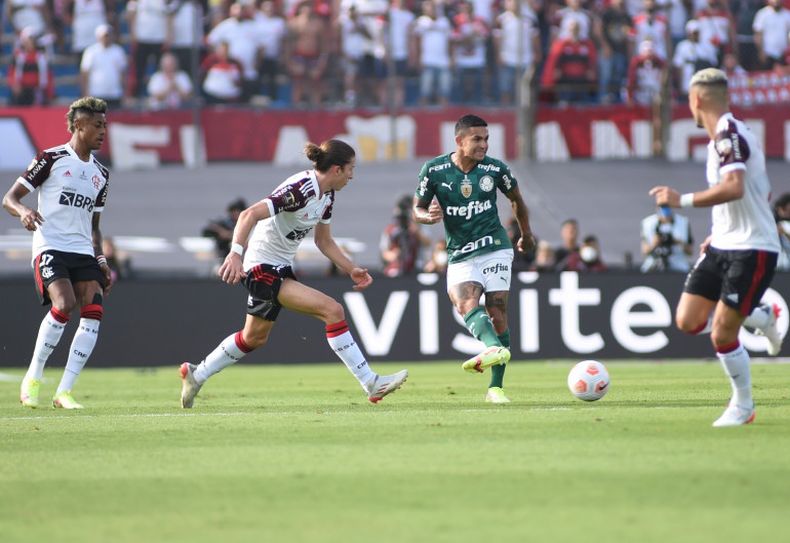 Palmeiras y Flamengo van a suplementario en final de Libertadores